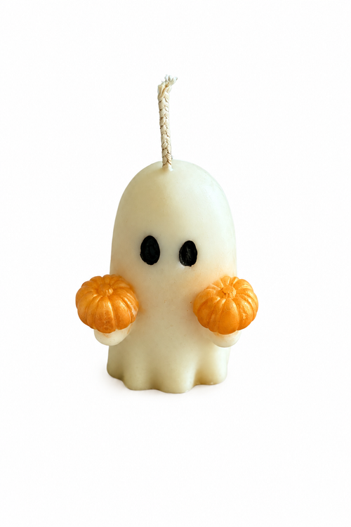 Spookkaars met pompoenen op witte achtergrond